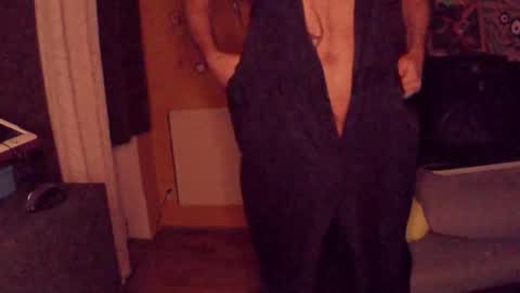 lee online show from February 26, 4:14 am