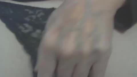 gurls love to have fun online show from February 18, 3:32 pm