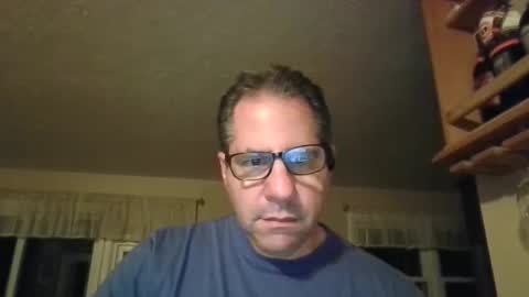 stephenhal9 online show from November 19, 5:18 am