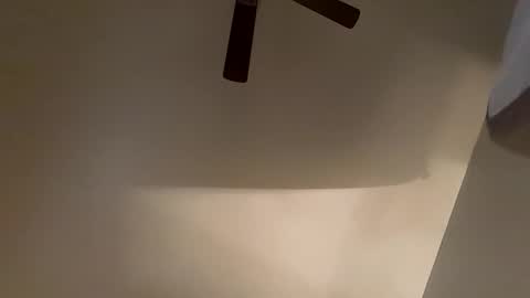 Snapshot of sterng123 chatting on October 23, 8:07 am sterng123 online show from October 23, 8:07 am