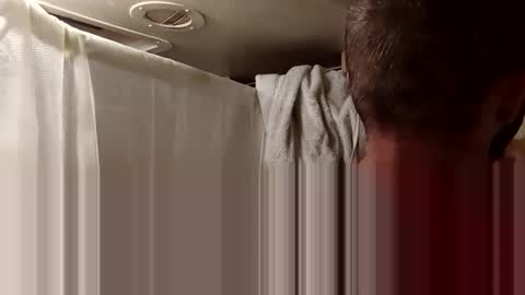 Snapshot of sterng123 chatting on March 5, 4:35 am sterng123 online show from March 5, 4:35 am