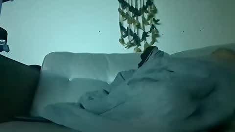 Snapshot of sterng123 chatting on September 9, 6:13 am sterng123 online show from September 9, 6:13 am