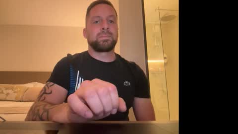 steve897819 online show from October 5, 2:43 pm