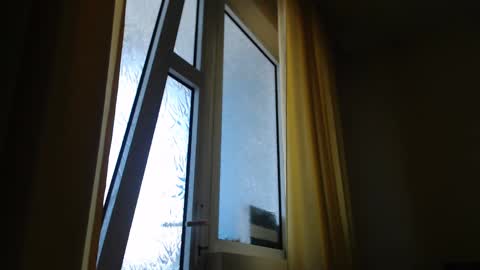 Steven online show from March 8, 12:50 pm