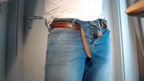 white beef online show from December 14, 12:45 pm