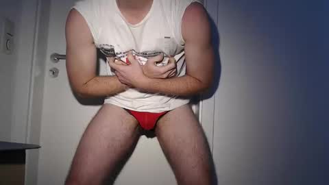 Snapshot of steveo_85 chatting on February 2, 12:35 pm white beef online show from February 2, 12:35 pm