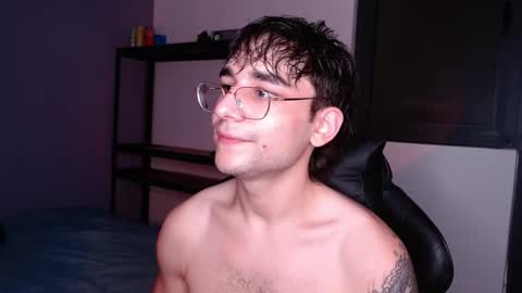 Alex   online show from March 9, 3:17 pm