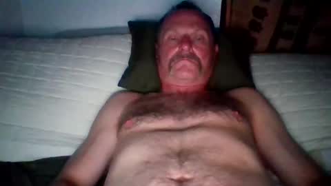 steviehard7 online show from December 2, 11:02 am