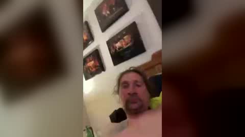 steviehardcock71 online show from August 10, 1:00 am