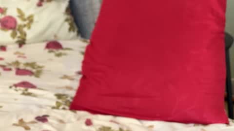 Chris online show from October 6, 10:31 am