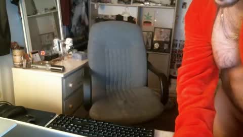 stickey online show from January 1, 8:24 am