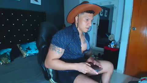 stily online show from October 27, 4:59 am