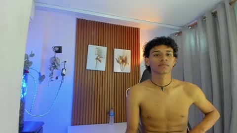 stiven_twink02 online show from April 13, 11:27 pm