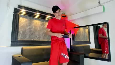 friends online show from October 9, 4:50 am