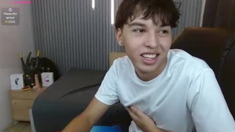 Stiwen online show from July 3, 2:01 pm