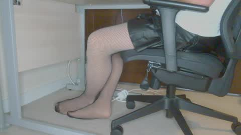 stockings_stockings online show from May 20, 8:10 am