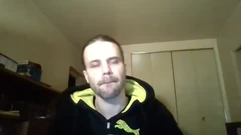 stockingsnfeet online show from February 16, 8:00 pm