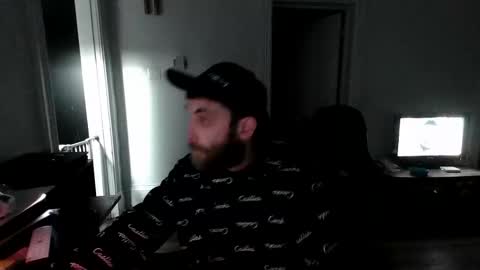 stonedpanda77 online show from November 7, 4:05 am