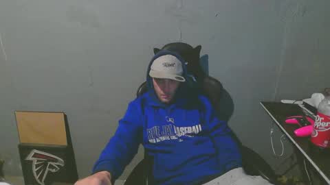 Snapshot of stonedpanda77 chatting on December 15, 5:34 am stonedpanda77 online show from December 15, 5:34 am