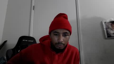 Snapshot of str8dj chatting on October 21, 7:00 am Dj online show from October 21, 7:00 am