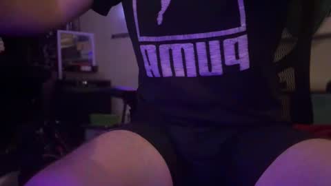 Str8 online show from June 3, 7:54 am