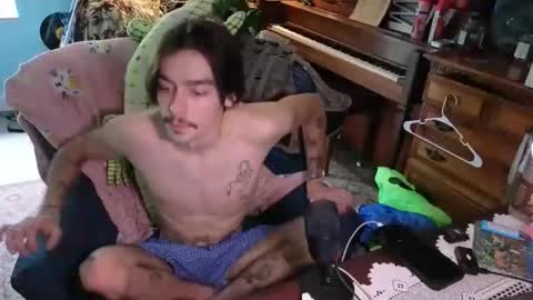 str8whiteboy21 online show from October 4, 4:45 pm