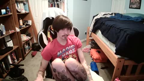 str8whiteboy21 online show from February 17, 8:30 am