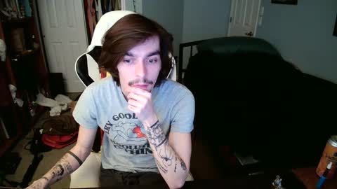 str8whiteboy21 online show from December 25, 8:51 am