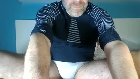 straightact online show from March 2, 10:17 pm