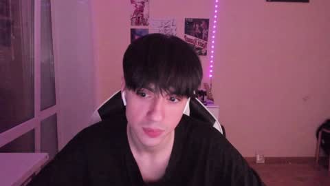 Ray online show from December 4, 1:47 am