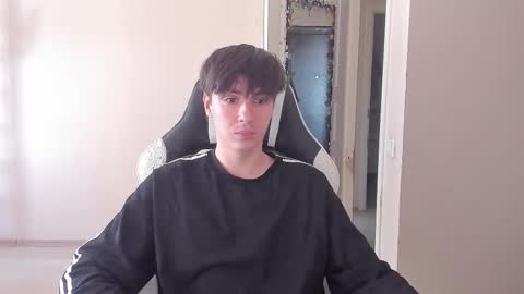 Ray online show from September 25, 11:42 am