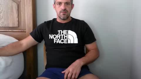 Snapshot of strangeratnight87 chatting on October 22, 3:38 pm strangeratnight87 online show from October 22, 3:38 pm