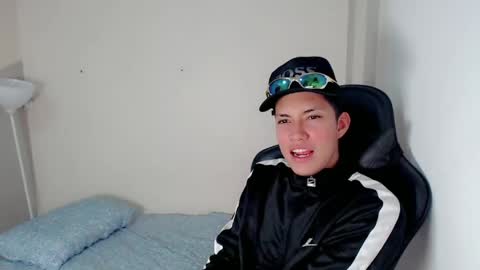 Street online show from April 2, 3:59 am