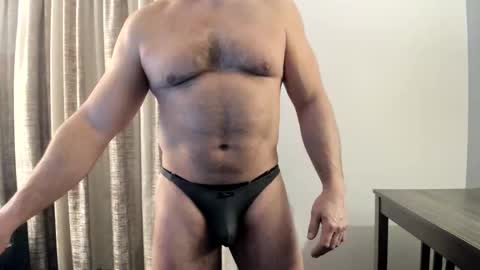 strokin4tokens33 online show from April 26, 11:12 pm