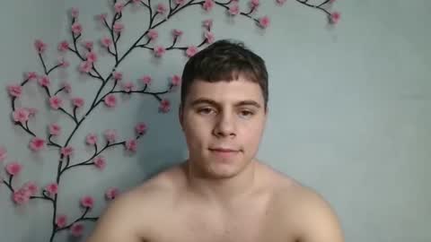 Strong Baby online show from February 7, 9:09 pm