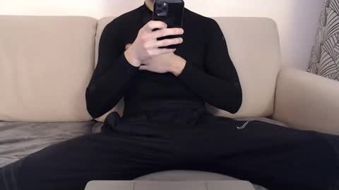 Stud From Paris online show from March 11, 12:23 pm