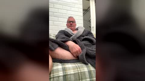 stumpyj2266 online show from April 27, 5:37 am