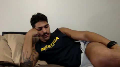 suaveces online show from September 22, 1:49 am