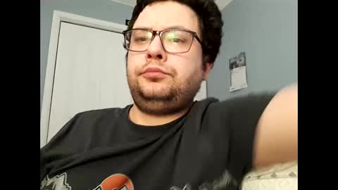 sub_gold online show from December 17, 7:40 am