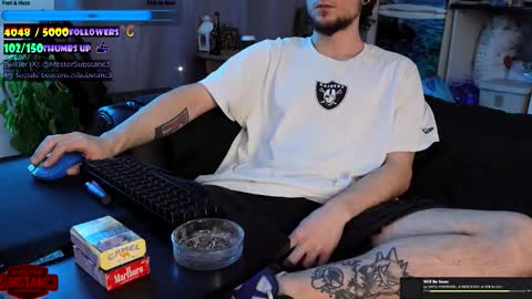 Im Substanc3  online show from November 16, 8:44 pm