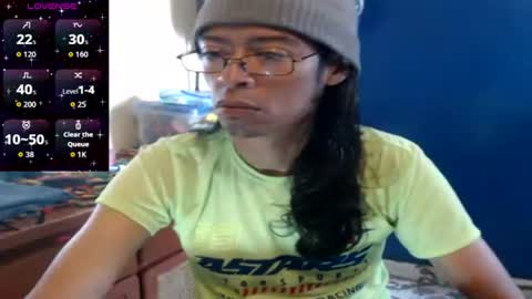 suggabrown_ online show from July 28, 4:50 pm