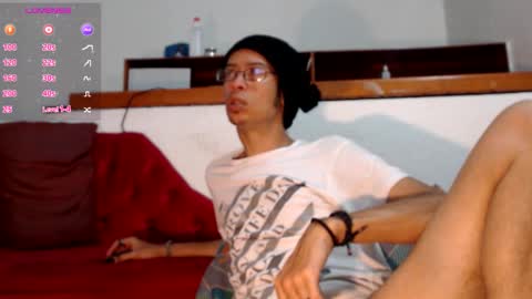 suggabrown_ online show from February 20, 3:03 am