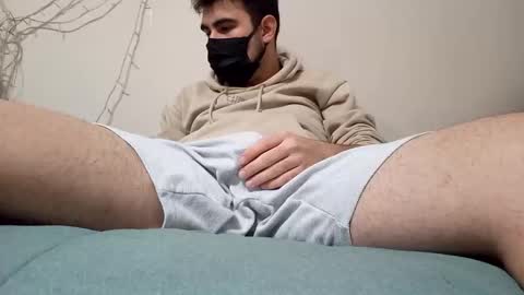 Snapshot of sullyniko chatting on October 12, 10:48 pm Niko online show from October 12, 10:48 pm