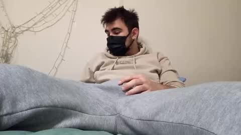 Snapshot of sullyniko chatting on October 14, 9:55 pm Niko online show from October 14, 9:55 pm