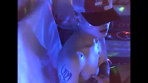 sunnytoplove6969 online show from October 2, 8:02 pm