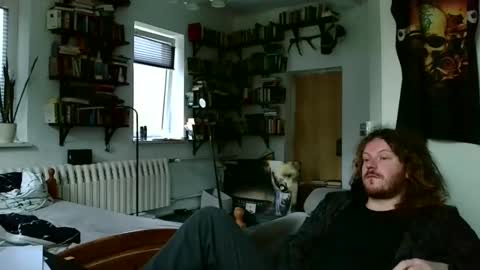 sunr1sa online show from December 10, 9:01 am