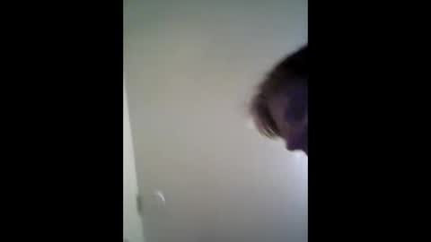 Snapshot of suntroll chatting on March 10, 6:05 am Suntroll online show from March 10, 6:05 am