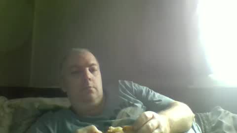 Snapshot of superboy78 chatting on December 14, 11:07 am superboy78 online show from December 14, 11:07 am