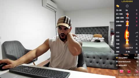 supermanboyxxl online show from October 14, 5:47 am