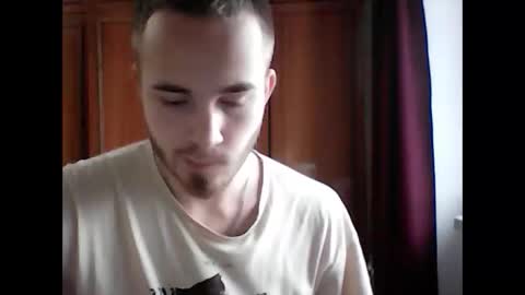 Snapshot of supermanqsky chatting on December 13, 7:15 am SupermanQSky online show from December 13, 7:15 am